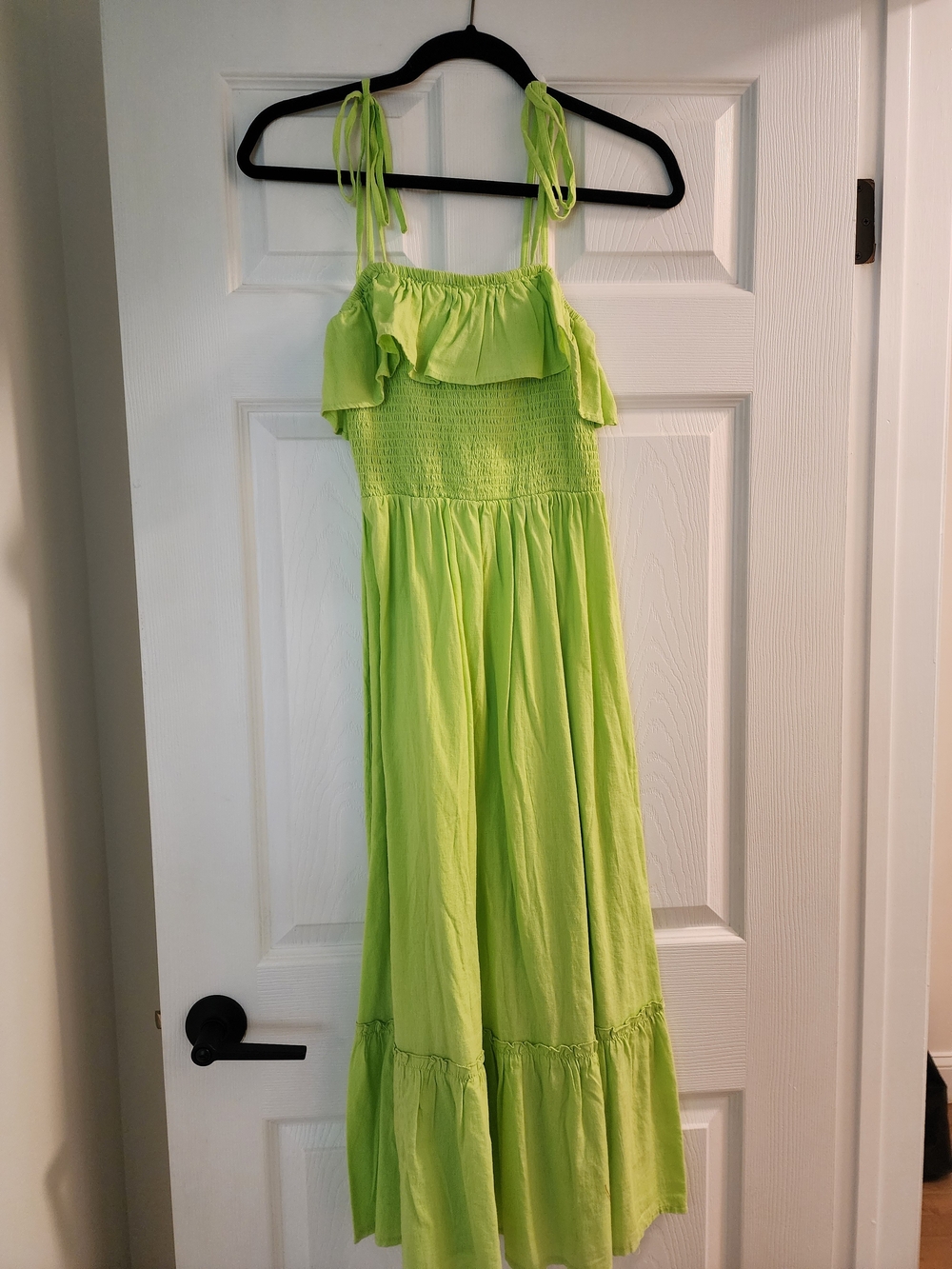New Look Lime Green Smocked Maxi Dress with Tie Straps